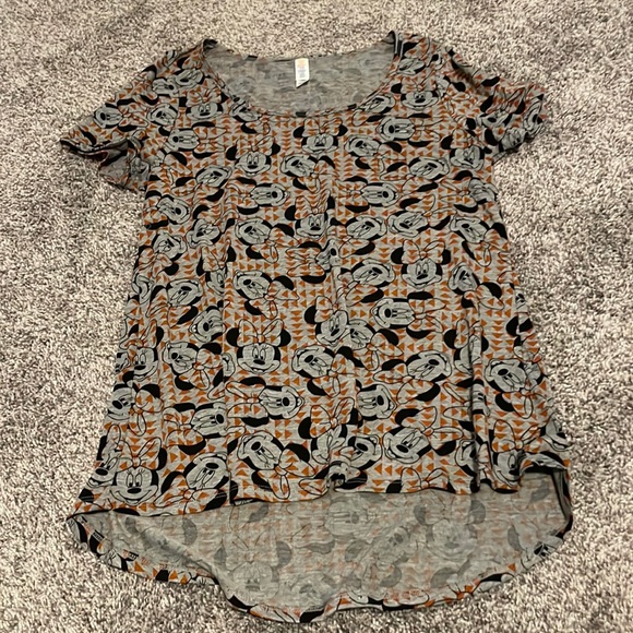 Lularoe size small Minnie Mouse shirt Disney - Picture 1 of 2